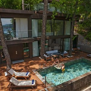 Villa Prive Garden View